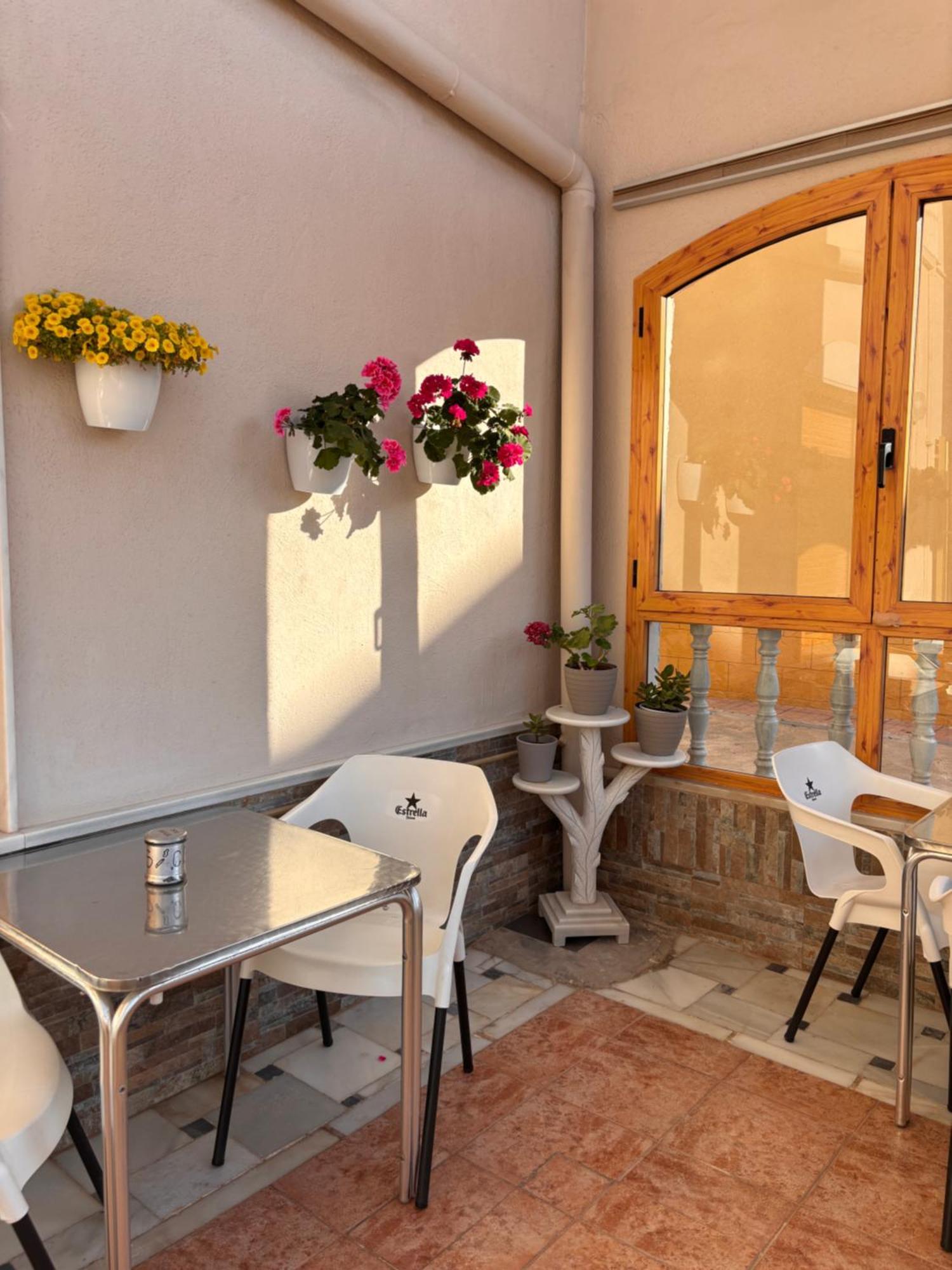 Cabo De Gata Hostal Las Dunas מראה חיצוני תמונה