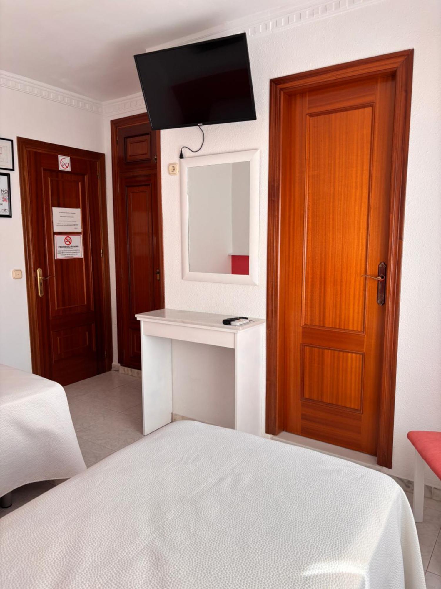 Cabo De Gata Hostal Las Dunas מראה חיצוני תמונה