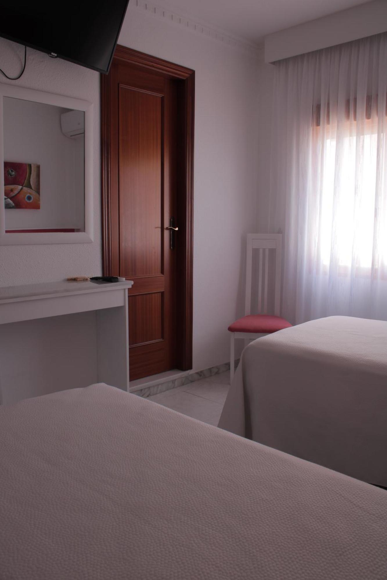 Cabo De Gata Hostal Las Dunas מראה חיצוני תמונה